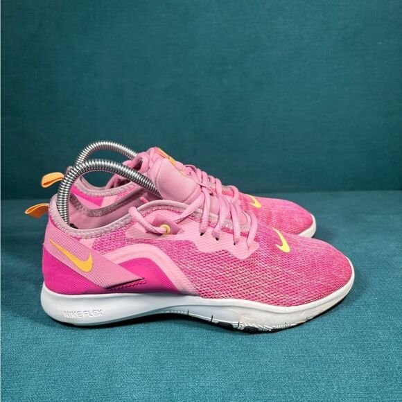Size 7.5 - Women’s Nike Flex Trainer pink shoes - Picture 3 of 8